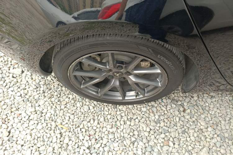 Used Tesla Model 3 2021 Standard Range Rear-Wheel Drive Upgraded Version 3D6 Right Rear Wheel Hub