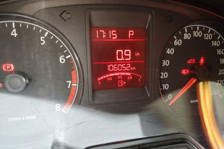 Used Volkswagen Jetta 2013 1.6L Automatic Comfort Model Odometer Close Up