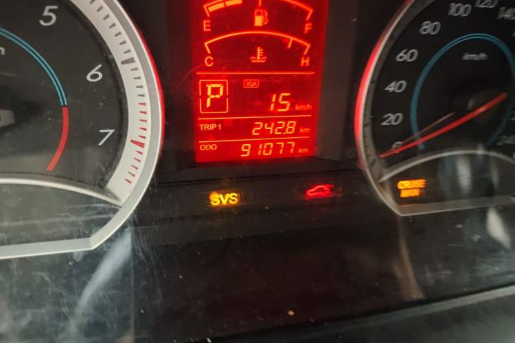 Used Bestune B50 2011 1.6L automatic with sunroof
