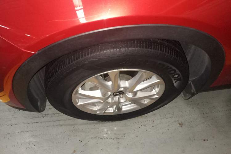 Used Mazda CX-4 2016 2.0L Automatic 2WD Blue Sky Dynamic Edition Left Front Wheel Hub