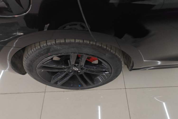 Used Hima AITO M5 2025 Extended-Range Ultra Rear-Wheel-Drive Version Exterior 5