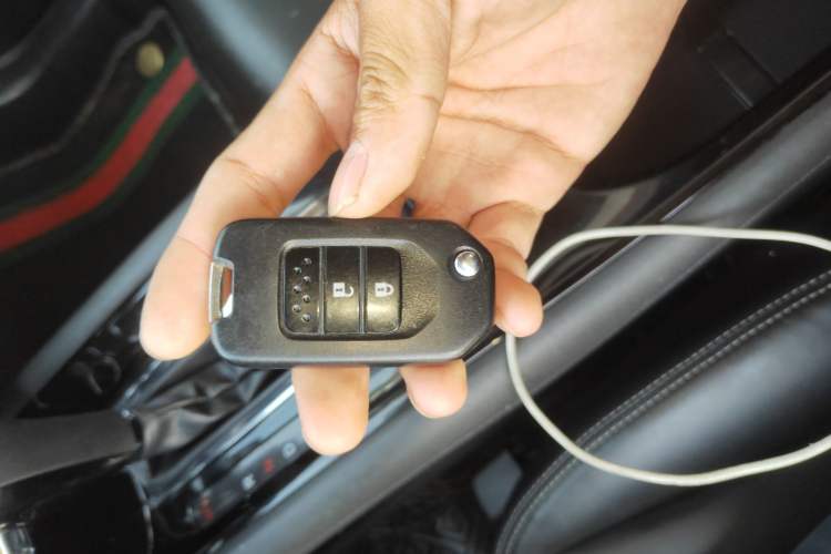 Used Honda Vezel 2017 1.5L CVT 2WD Comfort Model Vehicle Key