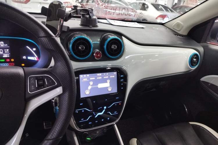 Used JAC iEV7 2019 iEV7L Luxury Smart Model
