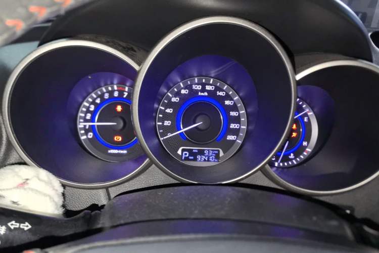 Used CHANGAN Eado 2016 1.6L Automatic Junku Model Instrument Cluster