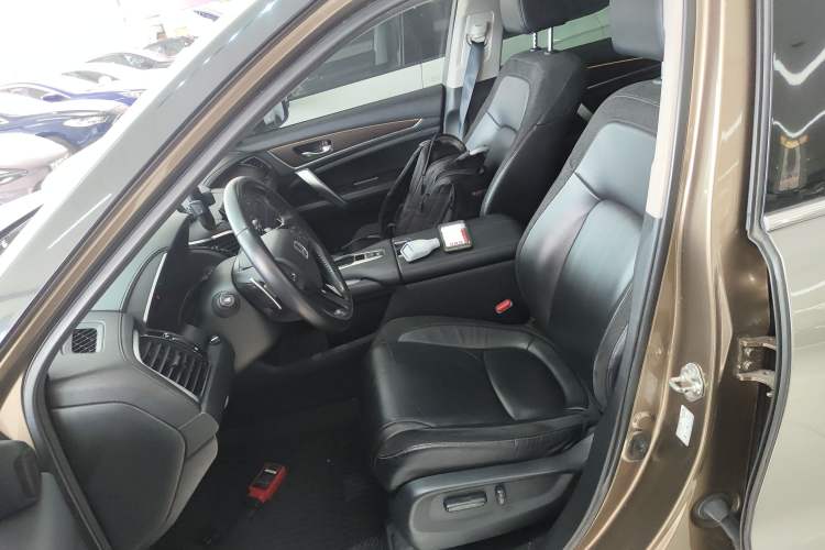 Used Honda Avancier 2017 240TURBO Two-Wheel Drive Premium Edition
