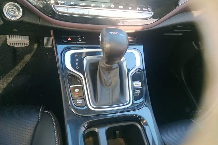 Used GAC Trumpchi M6 2023 PRO 270T DCT Luxury Edition
