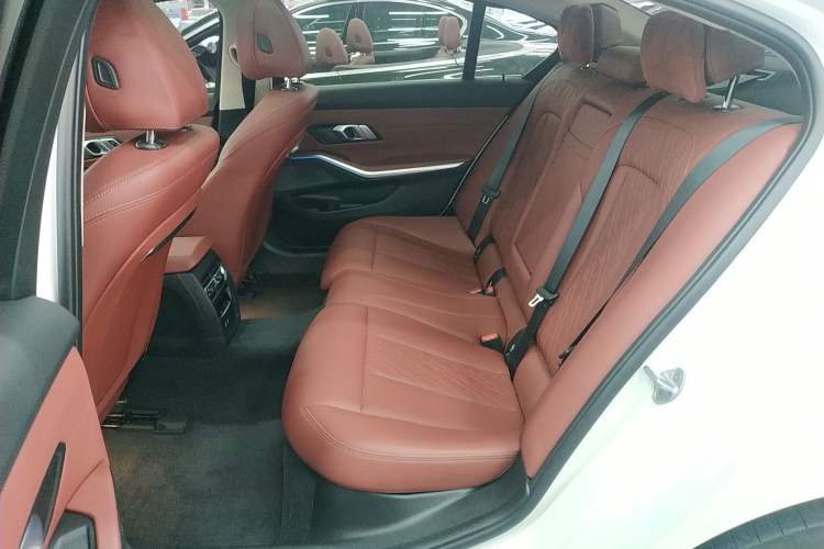 Used BMW i3 2022 eDrive 35 L