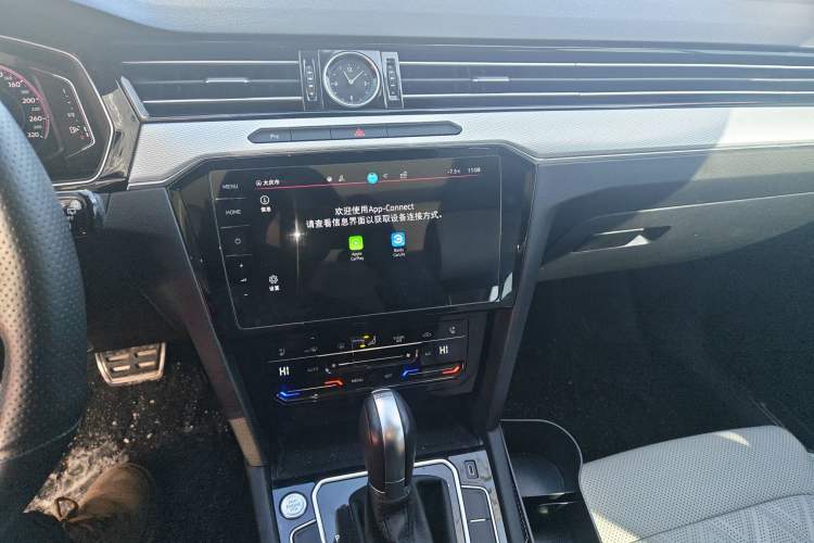 Used Volkswagen Magotan 2023 2 Million Units Commemorative Edition 330TSI DSG Luxury Version
