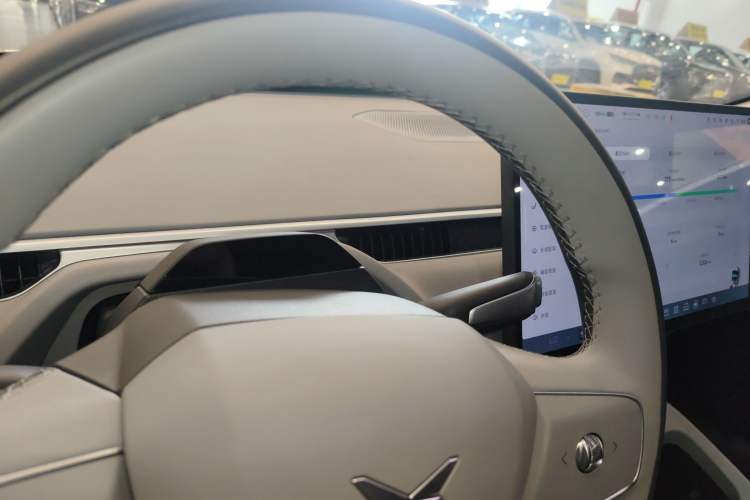 Used XPeng MONA M03 2024 620 with Ultra-Long Range