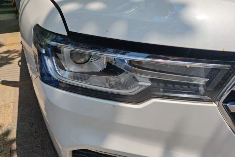 Used Haval H7 2019 2.0T Smart Enjoyment Version China VI Standard Right Front Headlight