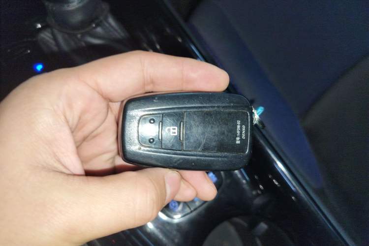 Used Toyota C-HR 2018 2.0L Leading Edition China V-standard
