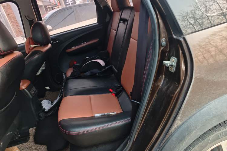 Used FORTHING Joyear X5 2015 1.6L Manual Luxury Model
