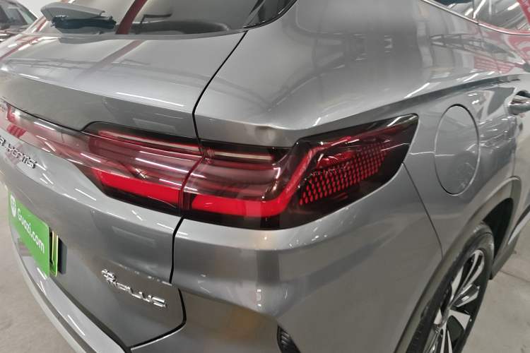 Used BYD Song PLUS New Energy 2023 Champion Edition DM-i 110KM Flagship PLUS Right Rear Taillight