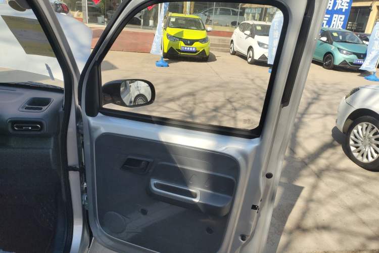 Used Wuling Zhiguang New Energy 2025 Comfort Model