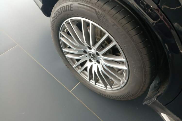 Used Mercedes-Benz GLC 2024 Refreshed GLC 300 L 4MATIC Dynamic Version 5 Seats