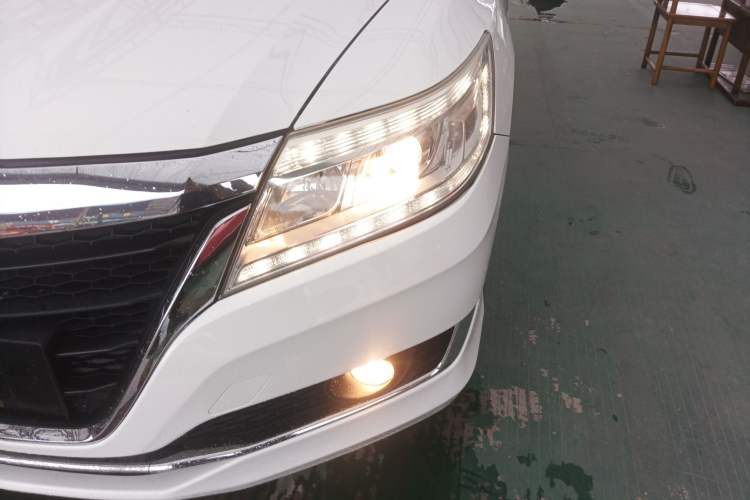 Used Honda Crider 2017 1.8L CVT Luxury Special Edition