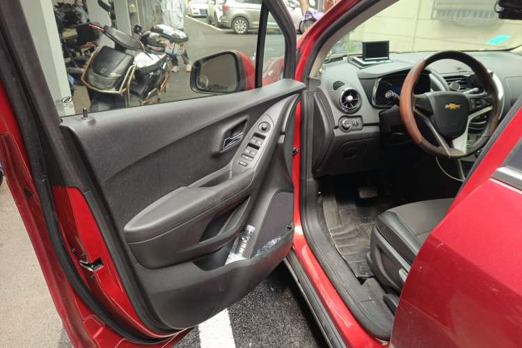 Used Chevrolet Trax 2014 1.4T Automatic Two-Wheel Drive Luxury Model