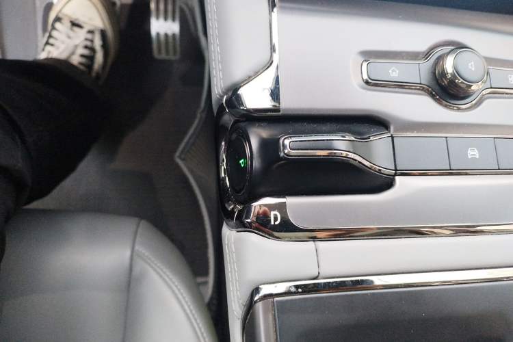 Used Nio ES6 2020 420 km Sport Edition Gear Lever