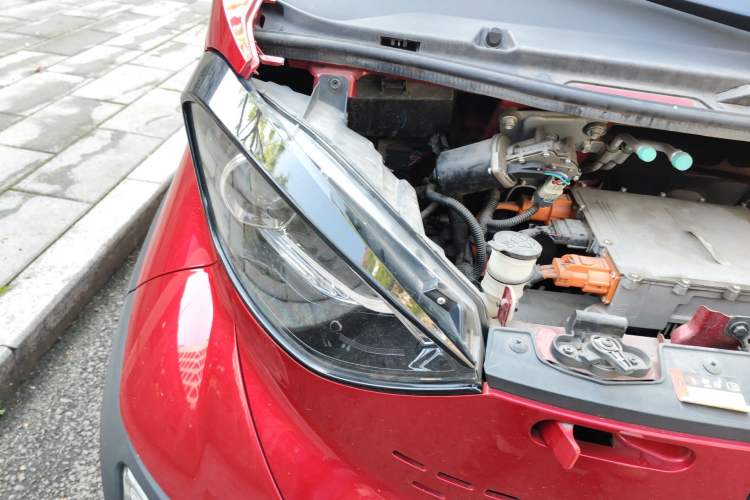 Used Baojun E100 2019 250KM Smart Enjoyment Version Right Front Headlight