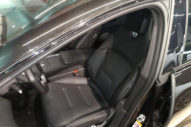 Used Avatr 12 2025 Ultra Extended-Range Edition