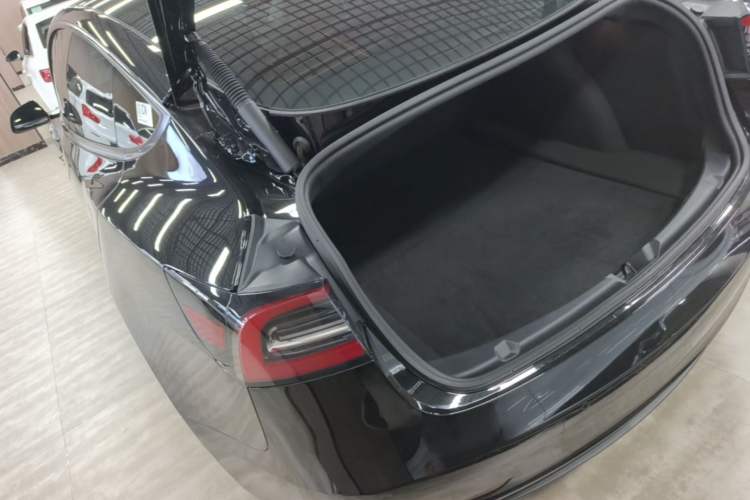 Used Tesla Model 3 2022 Rear-Wheel-Drive Version
