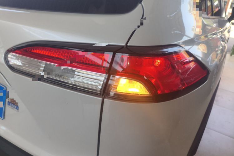 Used Toyota Corolla Cross 2024 2.0L Elite Edition Right Rear Taillight