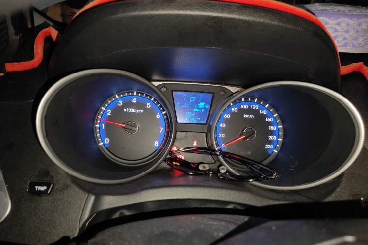 Used Hyundai ix35 2015 2.0L Automatic 2WD Comfort Edition China IV Standard