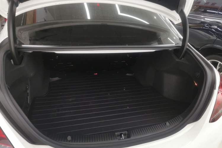 Used Mercedes-Benz C-Class 2020 Restyled C 200 L Fashion Edition Sport Version