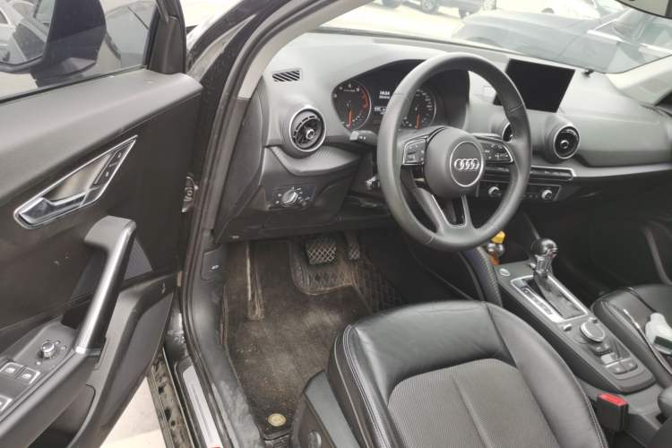 Used Audi Q2L 2020 35 TFSI Fashion Dynamic Model
