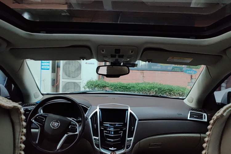 Used Cadillac SRX 2014 3.0L Elite Model
