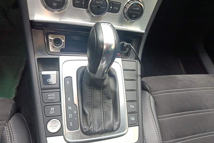 Used Volkswagen FAW-Volkswagen CC 2016 1.8TSI Luxury Model
