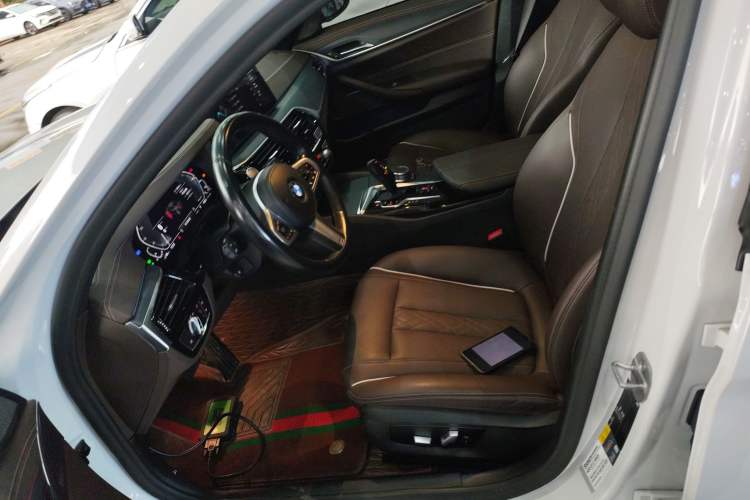 Used BMW 5 Series New Energy 2021 Restyled 535Le M Sport Package Left Front Seat