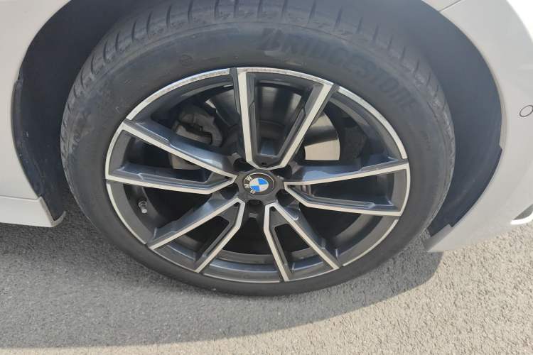 Used BMW 3 Series 2023 325Li M Sport Package