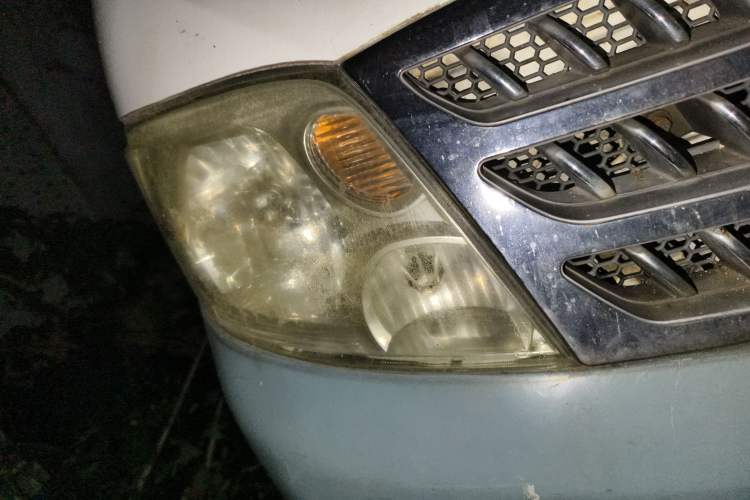 Used Foton Scenic 2011 2.0L Express Standard Short-Wheelbase Low-Roof 486EQV4