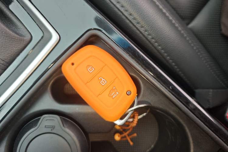 Used Hyundai Mistra 2014 1.8L Automatic Deluxe DLX Model Vehicle Key