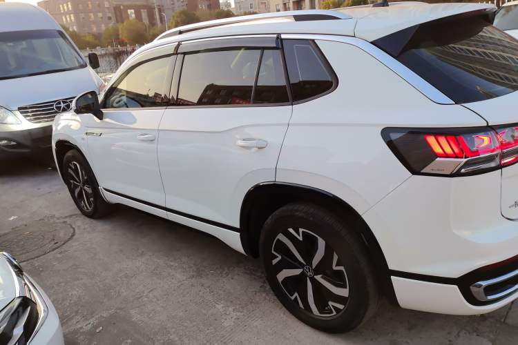 Used Volkswagen Tayron GTE Plug-in Hybrid 2023 280TSI Luxury Plus Advanced Edition