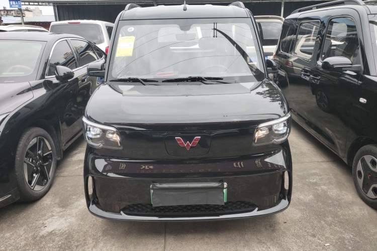 Used Wuling Zhiguang New Energy 2025 Model 305km Ambitious Edition
