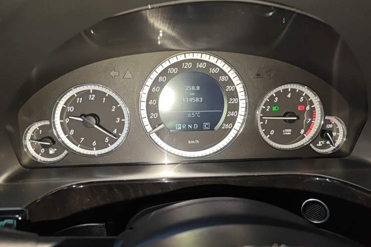 Used Mercedes-Benz E-Class 2010 E 200 CGI Elegant Model