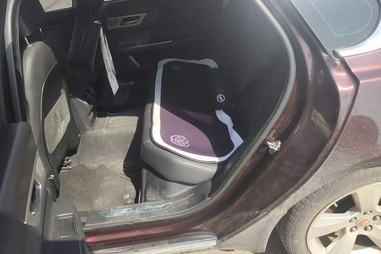 Used Jaguar XFL 2018 XFL 2.0T 200PS Elite Edition Left Rear Seat