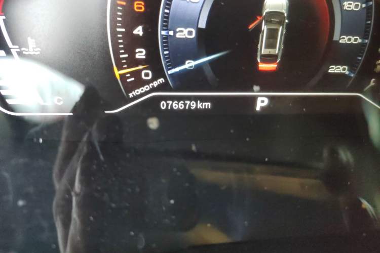 Used Dongfeng Aeolus AX7 2021 PRO 1.6T Automatic Jullang Edition Odometer Close Up