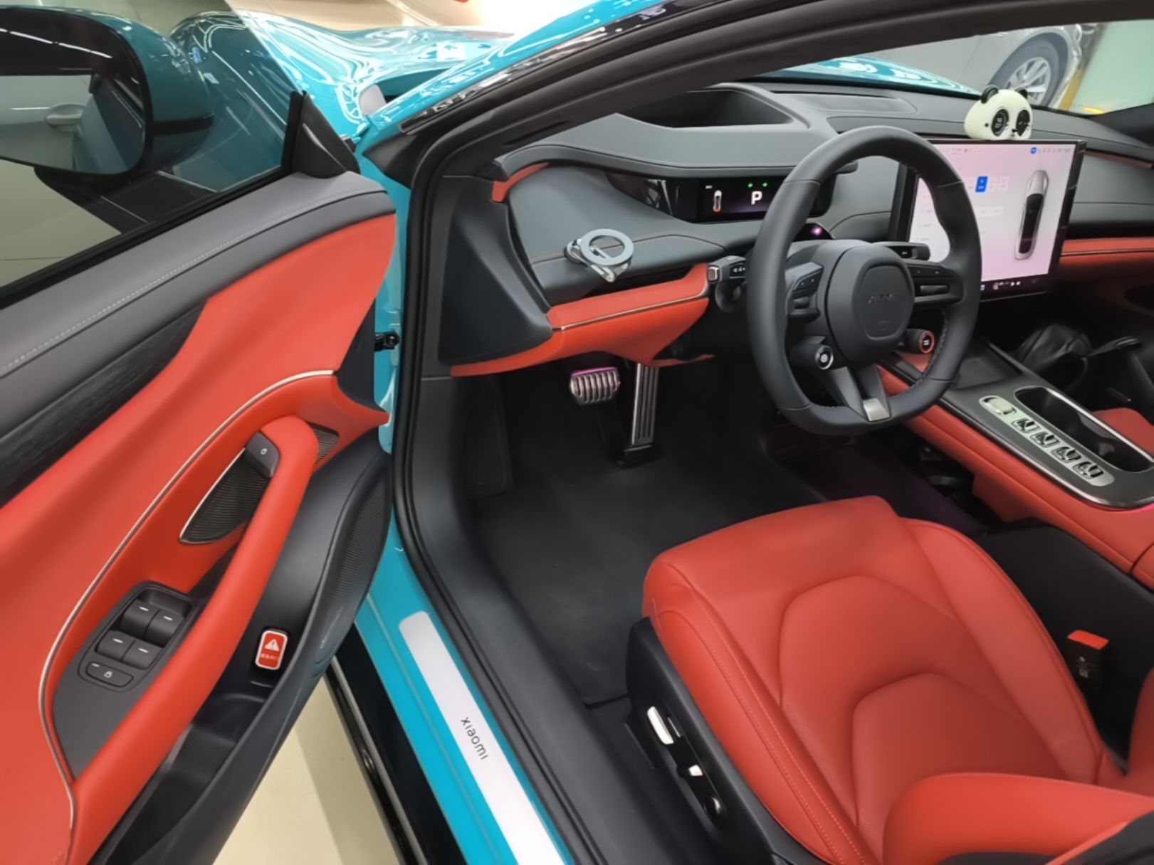 Xiaomi Auto SU7 2024 Four-Wheel-Drive Max Founder's Edition — снимка 18