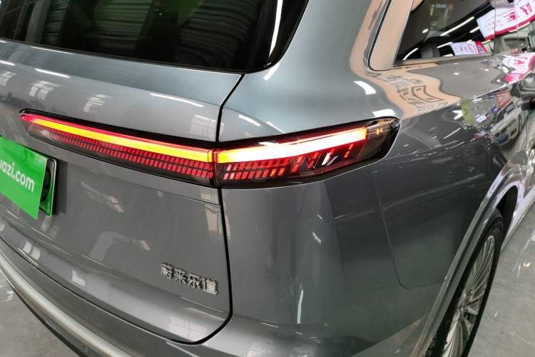 Used ONVO Luxeed L90 2025 Model—Max Six-Seater Version