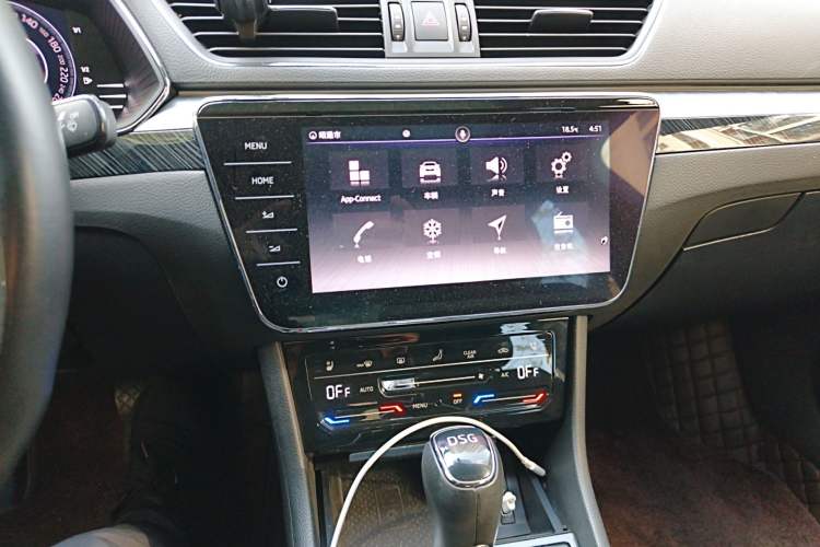 Used Skoda Superb 2022 TSI330 DSG Luxury Edition
