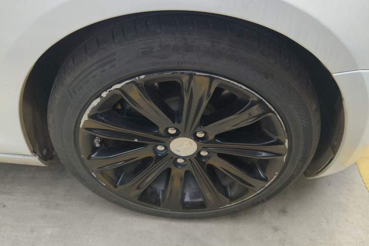 Used Cadillac ATS-L 2016 28T Fashion Edition Right Front Wheel Hub