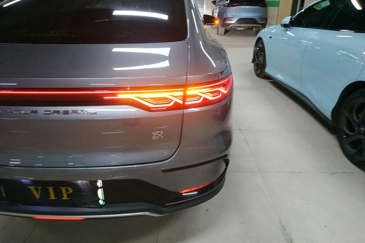 Used BYD Han 2023 EV Champion Edition 506KM Front-Wheel-Drive Premium Model