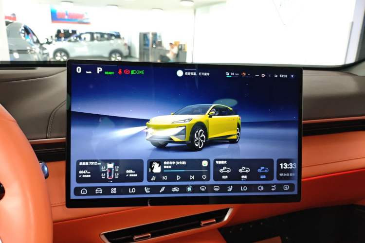 Used Deepal S07 2024 215Max Qiankun Intelligent Driving ADS SE Range-Extended Version
