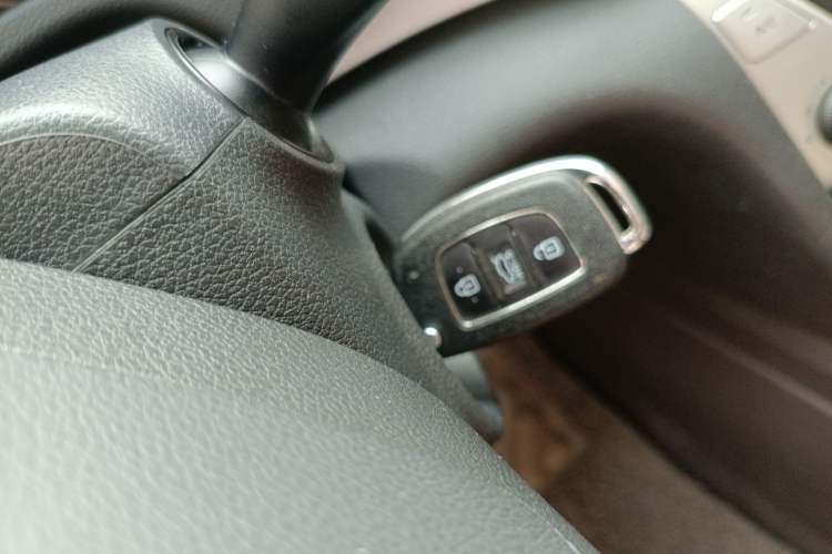 Used Hyundai Elantra (6th Generation / Lingdong) 2016 1.6L Automatic ZhiXuan – Elite Version