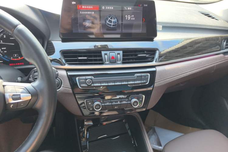 Used BMW X1 2022 xDrive25Li Luxury Model
