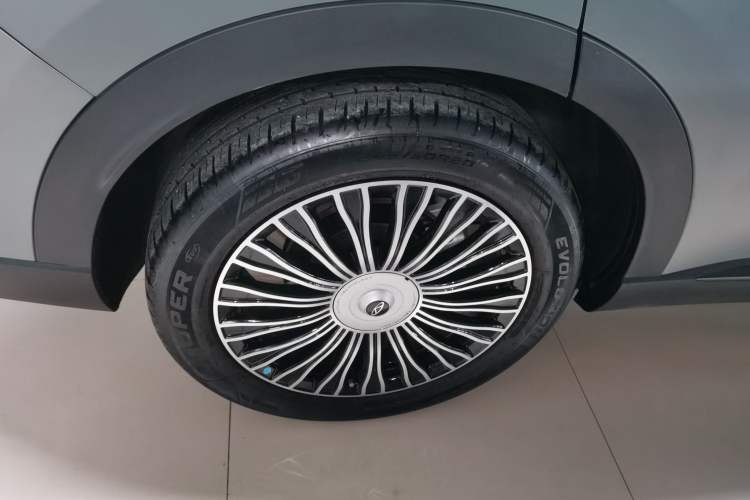 Used Chery Tiggo 8 L 2024 2.0T Two-Wheel Drive Prestige Version 5 Seats