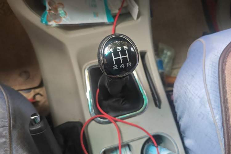 Used FORTHING Lingzhi 2019 M5L 1.6L 7-Seater Luxury Model China VI Standard